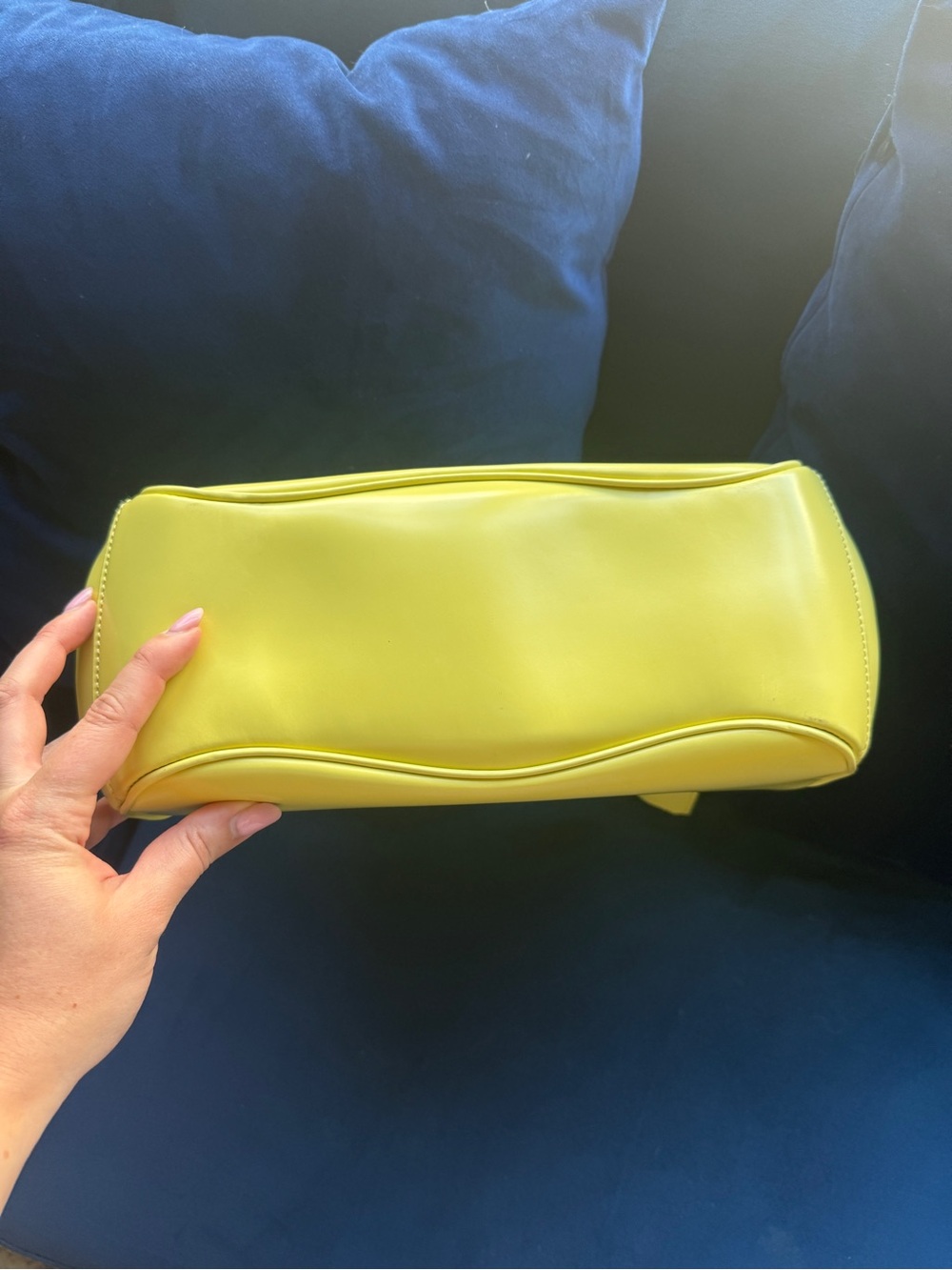 Authentic Gucci Yellow Lady Lock Bamboo-Handle Purse, excellent condition - Picture 4 of 7